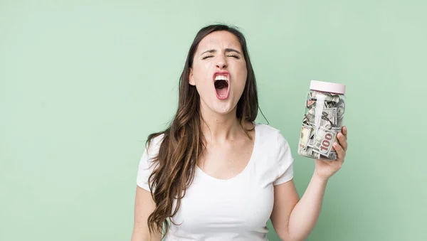 Young Pretty Woman Shouting Aggressively Looking Very Angry Savings Concept — ストック写真