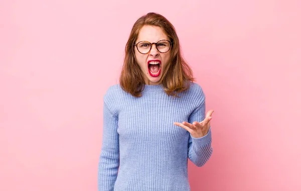 Young Pretty Woman Looking Angry Annoyed Frustrated Screaming Wtf Whats — Stock Photo, Image