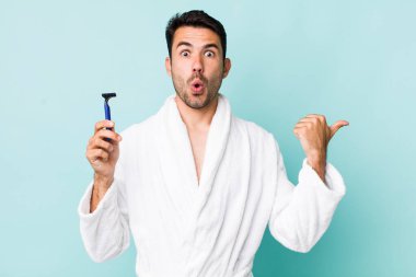 Genç İspanyol Tıraş Konsepti