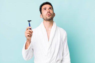 Genç İspanyol Tıraş Konsepti