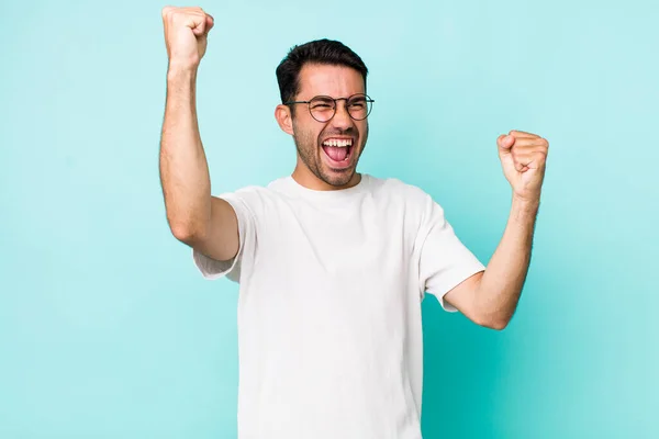 Young Handsome Hicpanic Man Shouting Triumphantly Looking Excited Happy Surprised — Stock fotografie