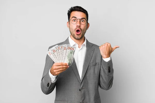 Young Adult Handsome Hispanic Man Business Banknotes Concept — Stockfoto