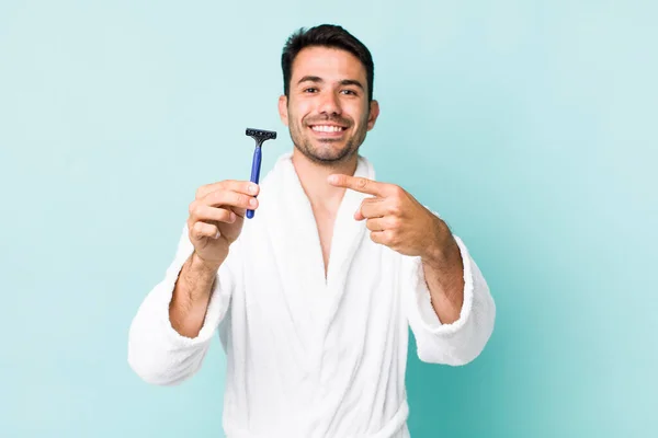 Young Hispanic Man Shaving Concept — Stock Photo, Image