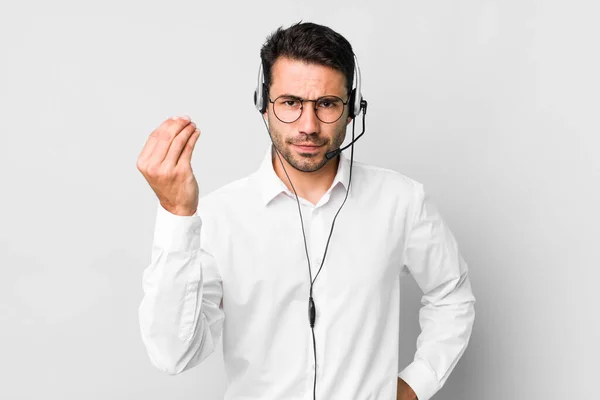 Jonge Volwassen Spaanse Man Die Capice Maakt Geld Gebaart Die — Stockfoto