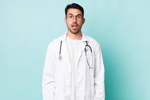 Young Adult Hispanic Man Looking Very Shocked Surprised Physician Concept — Stockfoto