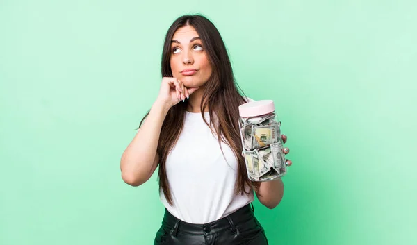 Young Pretty Woman Thinking Feeling Doubtful Confused Savings Concept — Stockfoto
