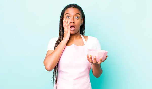 Young Adult Black Woman Feeling Shocked Scared Empty Bowl Concept — Zdjęcie stockowe