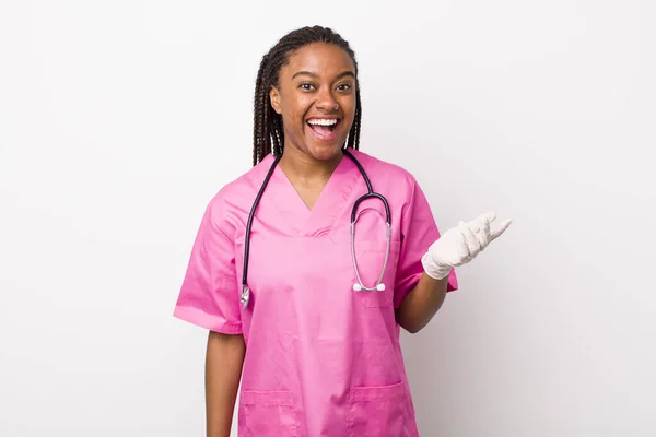 Young Adult Black Woman Feeling Happy Surprised Realizing Solution Idea — Foto Stock