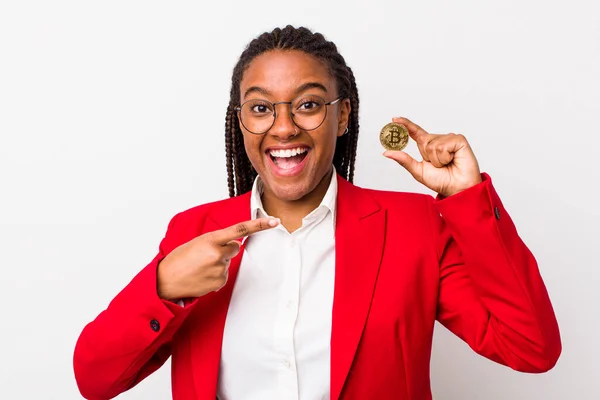 Young Adult Black Woman Looking Excited Surprised Pointing Side Crypto — Fotografia de Stock