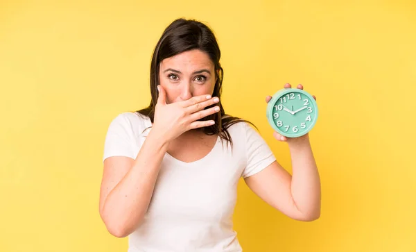 Young Adult Pretty Woman Covering Mouth Hands Shocked Alarm Clock — Foto de Stock