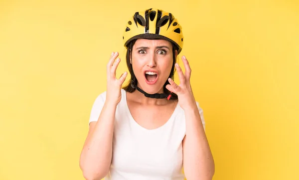 Young Adult Pretty Woman Looking Desperate Frustrated Stressed Bike Helmet — Stockfoto