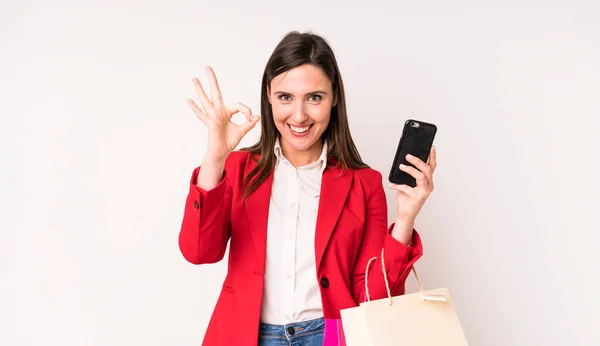 Jovem Mulher Bonita Adulto Sentindo Feliz Mostrando Aprovação Com Gesto — Fotografia de Stock