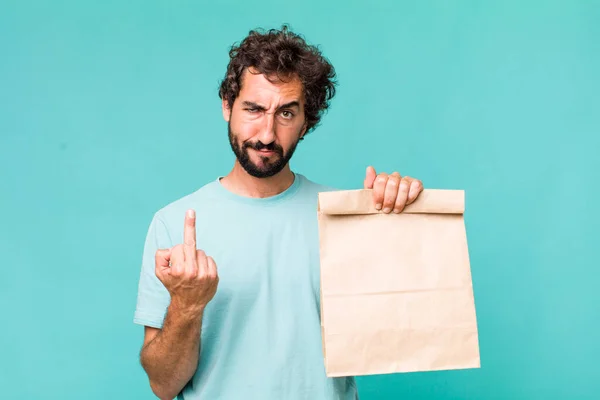 Jovem Adulto Hispânico Louco Homem Entrega Tirar Conceito — Fotografia de Stock