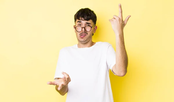 Young Adult Hispanic Man Shrugging Dumb Crazy Confused Puzzled Expression — Stock Photo, Image