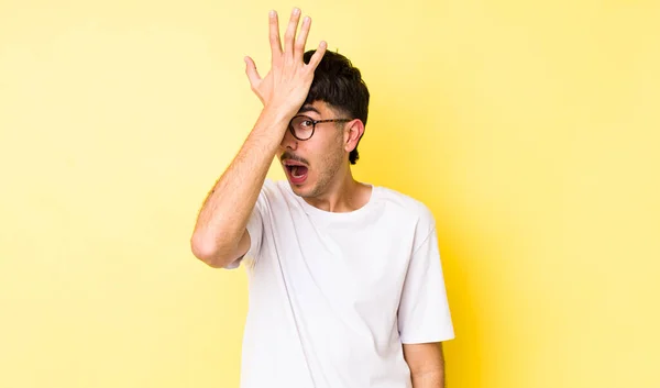 Young Adult Hispanic Man Raising Palm Forehead Thinking Oops Making — Stok fotoğraf