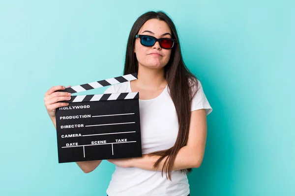 Young Adult Woman Shrugging Feeling Confused Uncertain Movie Concept — Stockfoto