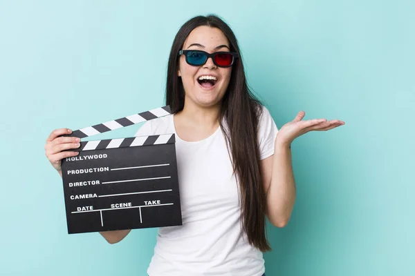 Young Adult Woman Feeling Happy Astonished Something Unbelievable Movie Concept — Stock Photo, Image