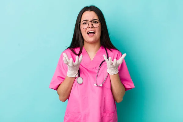 Young Adult Woman Looking Desperate Frustrated Stressed Veterinarian Concept — ストック写真