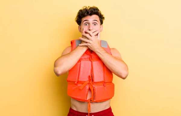 Young Handsome Guy Covering Mouth Hands Shocked Life Jacket Boat — Stock Photo, Image