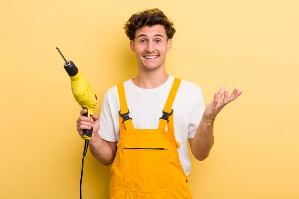 Young Handsome Guy Feeling Happy Surprised Realizing Solution Idea Handyman — Stock Photo, Image