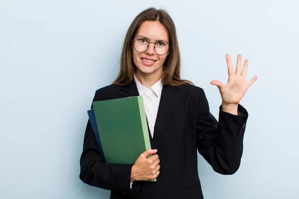 Young Adult Woman Smiling Looking Friendly Showing Number Five University — 图库照片