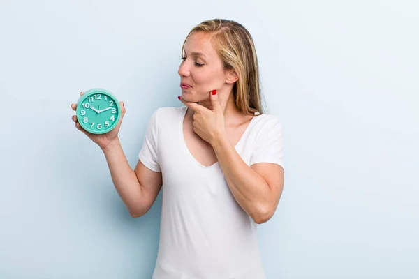 Blonde Young Adult Woman Smiling Happy Confident Expression Hand Chin —  Fotos de Stock