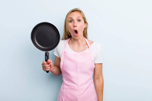 Blonde Young Adult Woman Looking Very Shocked Surprised Chef Concept — Fotografia de Stock
