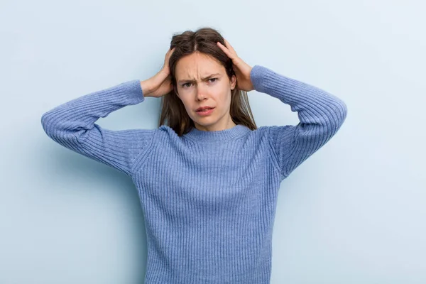 Jovem Adulto Bonita Mulher Sentindo Frustrado Irritado Doente Cansado Fracasso — Fotografia de Stock