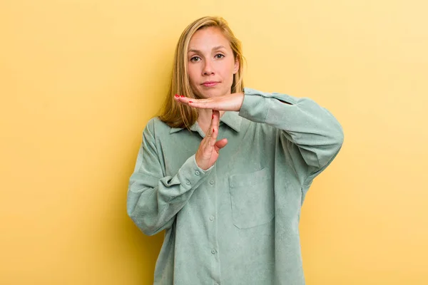 Young Adult Blonde Pretty Woman Looking Serious Stern Angry Displeased — Stock Photo, Image