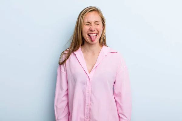 Young Adult Blonde Pretty Woman Cheerful Carefree Rebellious Attitude Joking — Stockfoto