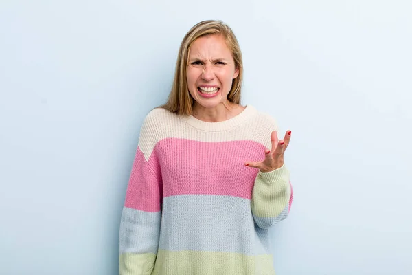 Young Adult Blonde Pretty Woman Looking Angry Annoyed Frustrated Screaming — Stockfoto