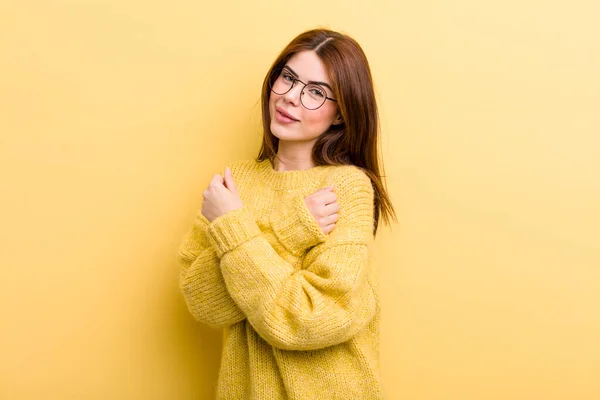 Young Adult Pretty Woman Smiling Cheerfully Celebrating Fists Clenched Arms — Stock Photo, Image