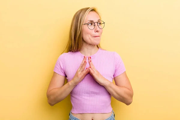 Young Adult Blonde Woman Feeling Proud Mischievous Arrogant While Scheming — Stockfoto