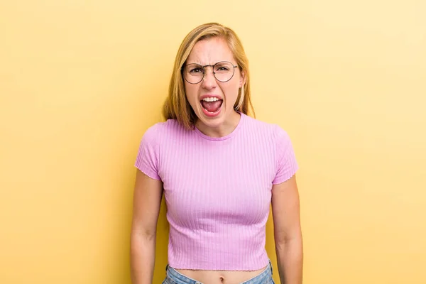 Young Adult Blonde Woman Looking Shocked Angry Annoyed Disappointed Open — Foto Stock