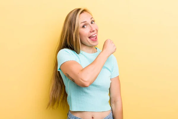 Young Adult Blonde Woman Feeling Happy Positive Successful Motivated Facing — Stockfoto