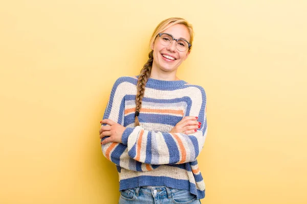 Young Adult Blonde Woman Laughing Happily Arms Crossed Relaxed Positive — Stockfoto