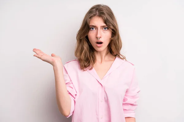 Teenager Young Girl Looking Surprised Shocked Jaw Dropped Holding Object — Stockfoto