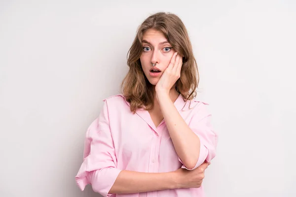 Teenager Young Girl Feeling Shocked Astonished Holding Face Hand Disbelief — Stockfoto