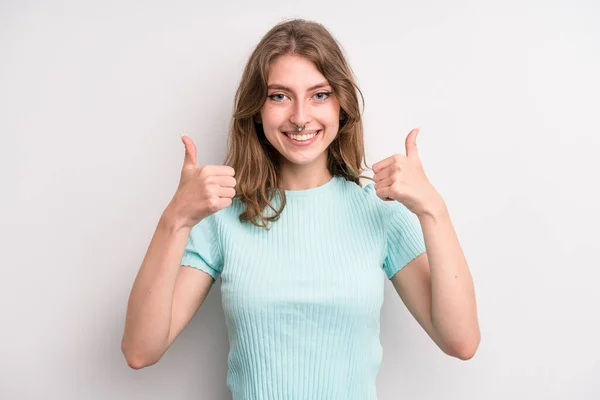 Teenager Young Girl Smiling Broadly Looking Happy Positive Confident Successful — Stockfoto