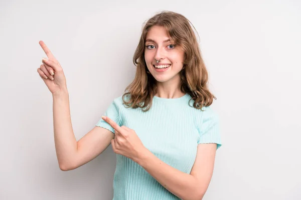 Teenager Young Girl Feeling Joyful Surprised Smiling Shocked Expression Pointing — Stockfoto