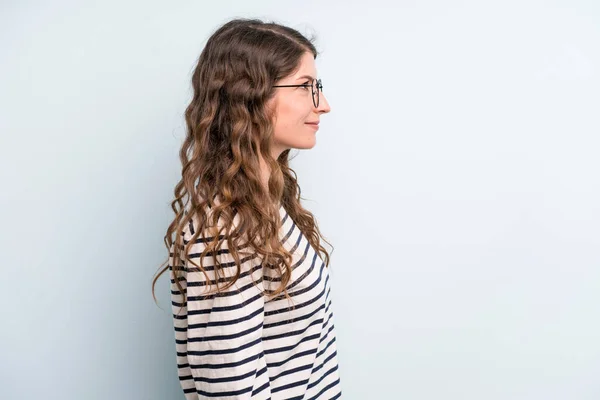 Young Adult Pretty Woman Profile View Looking Copy Space Ahead — Stockfoto