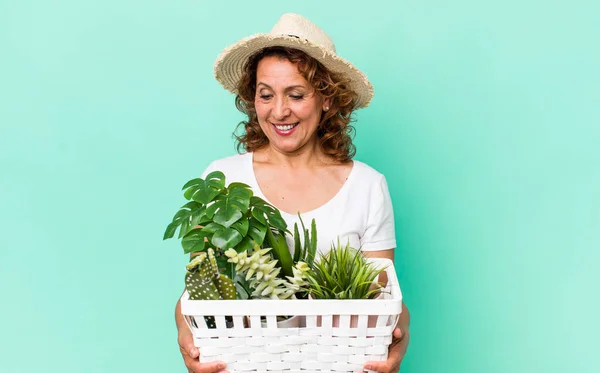 Middle Age Pretty Woman Plants Gardering Concept — Foto Stock