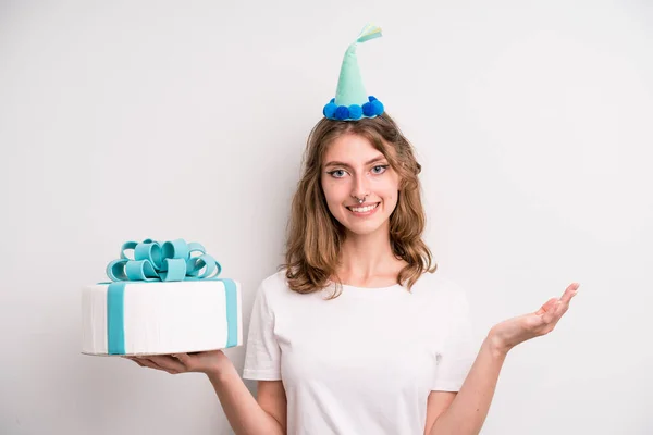 Young Girl Holding Birthday Cake — Stockfoto