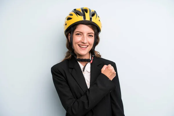 Pretty Young Adult Businesswoman Bike Helmet — Stockfoto