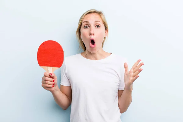 Mujer Guapa Rubia Ping Pong Concepto Deportivo —  Fotos de Stock