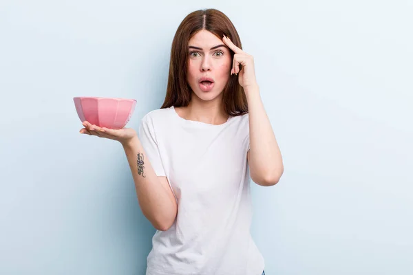 Young Adult Pretty Woman Empty Bowl Copy Space — Stockfoto