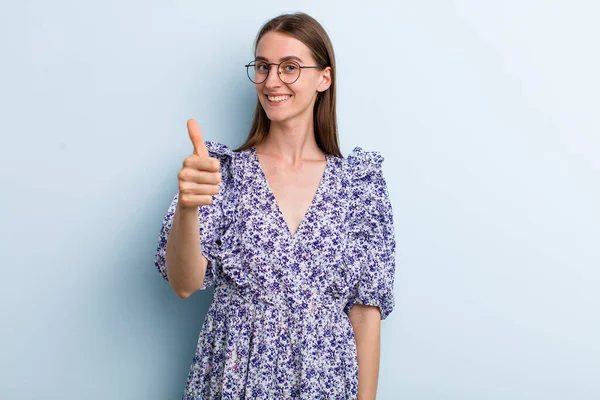 Jong Volwassen Mooi Vrouw — Stockfoto