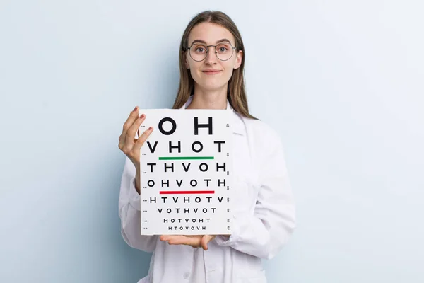 Jong Volwassen Mooi Vrouw Optisch Visie Test Cocnept — Stockfoto