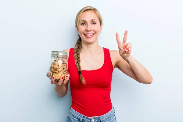 Young Adult Blonde Woman Home Made Cookies — Fotografia de Stock