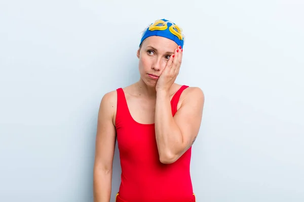 Young Adult Blonde Woman Swimmer Concept — 图库照片